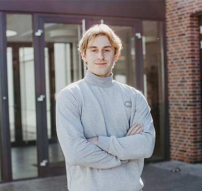 Lennard_413x390px